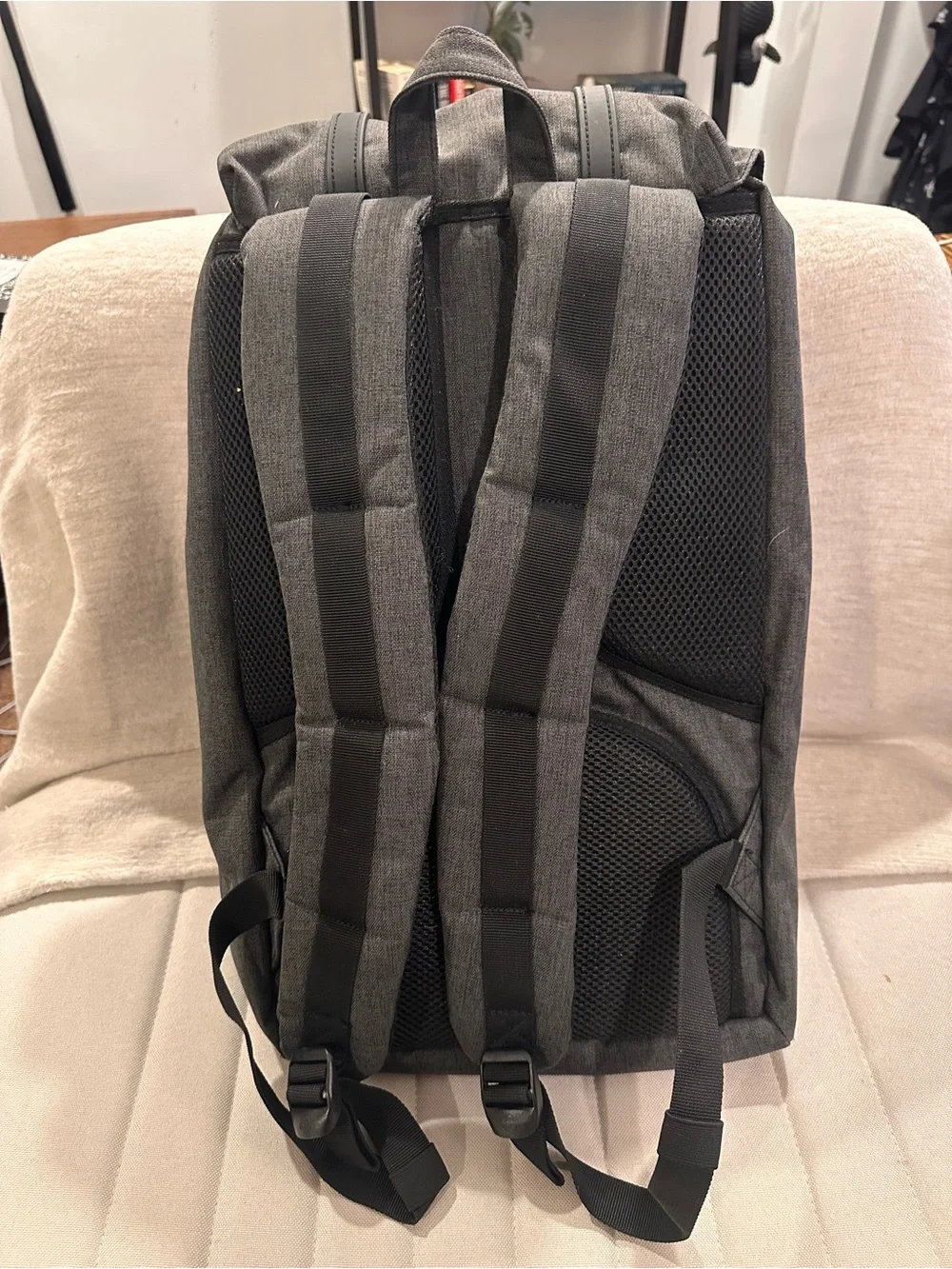 Herschel Supply Company Gray Heritage-Style Backpack with Black Straps